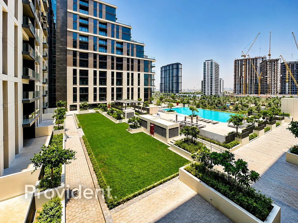 Apartment - Provident Estate
