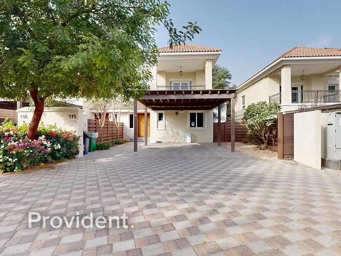 Villa - Provident Estate