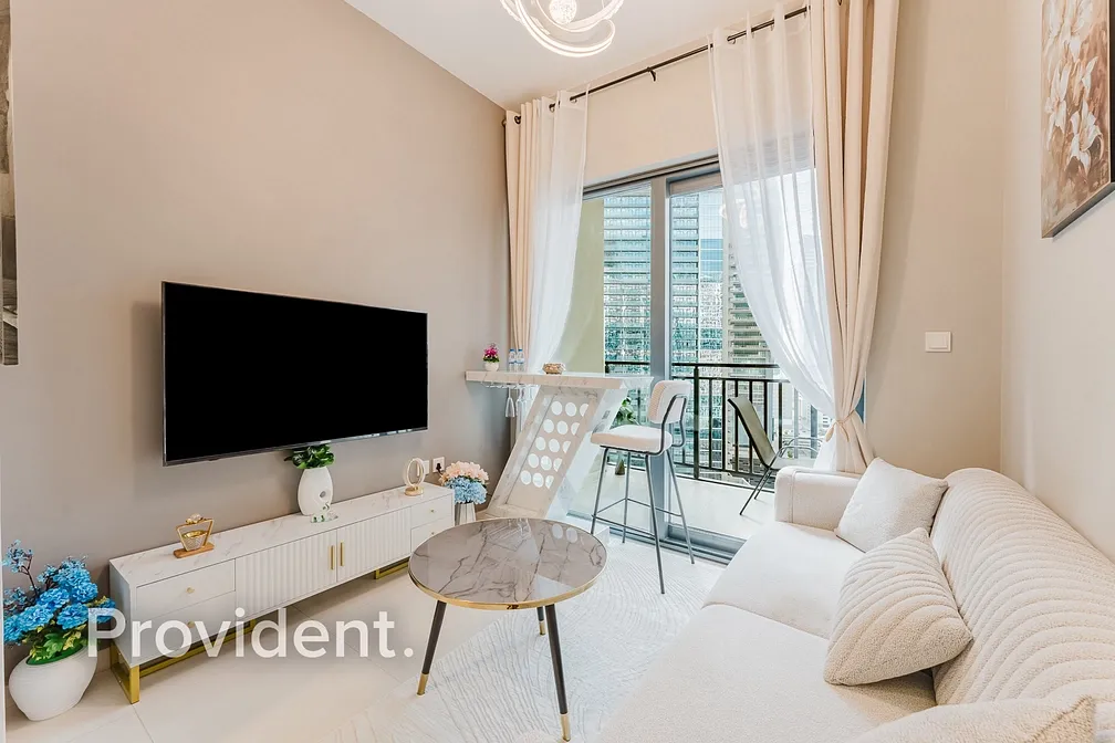 Apartment - Provident Estate