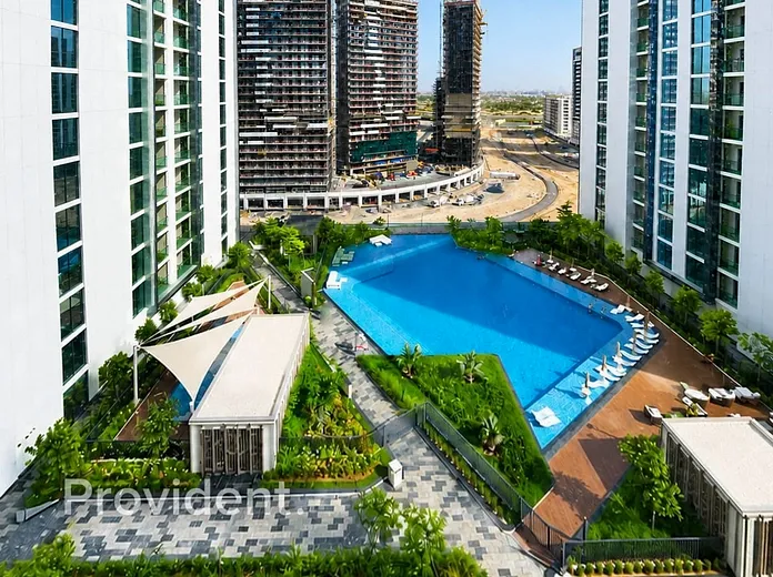 Apartment - Provident Estate