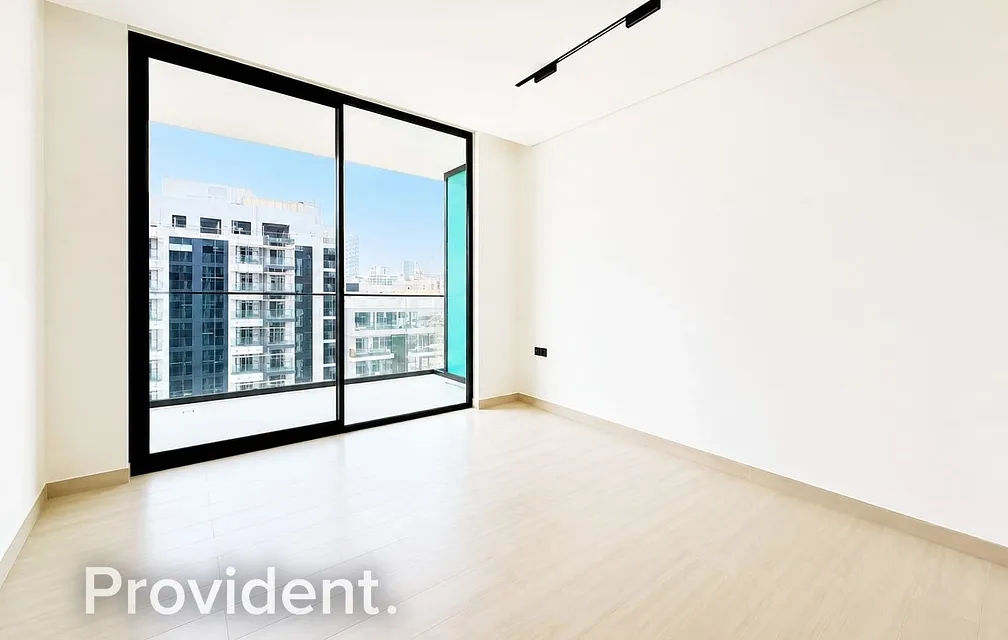 Apartment,Studio - Provident Estate