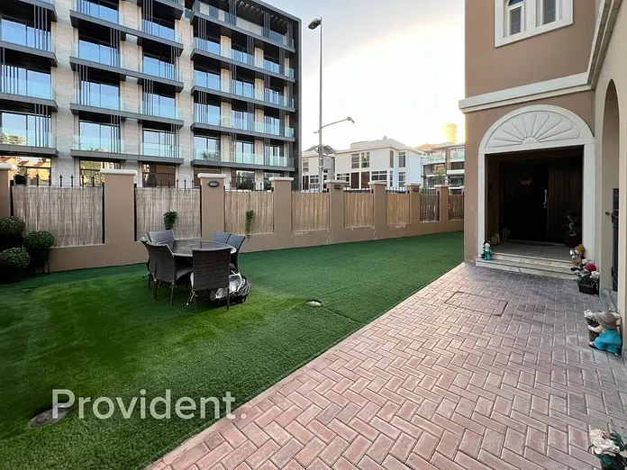 Villa - Provident Estate
