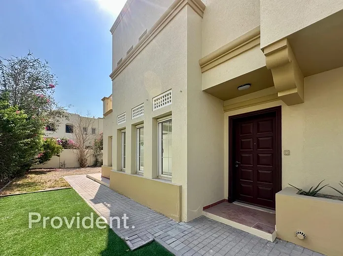 Villa - Provident Estate