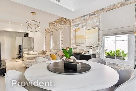 Villa - Provident Estate