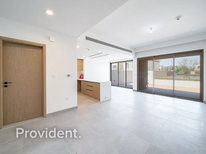 Villa - Provident Estate