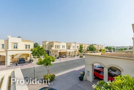 Villa - Provident Estate