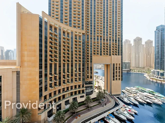 Apartment - Provident Estate