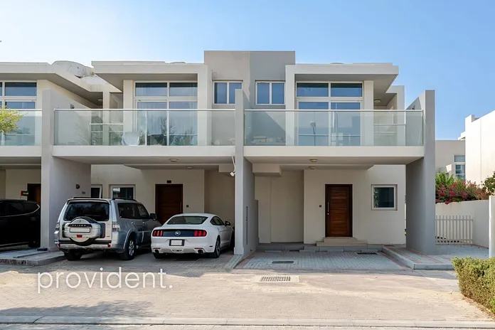 Villa - Provident Estate