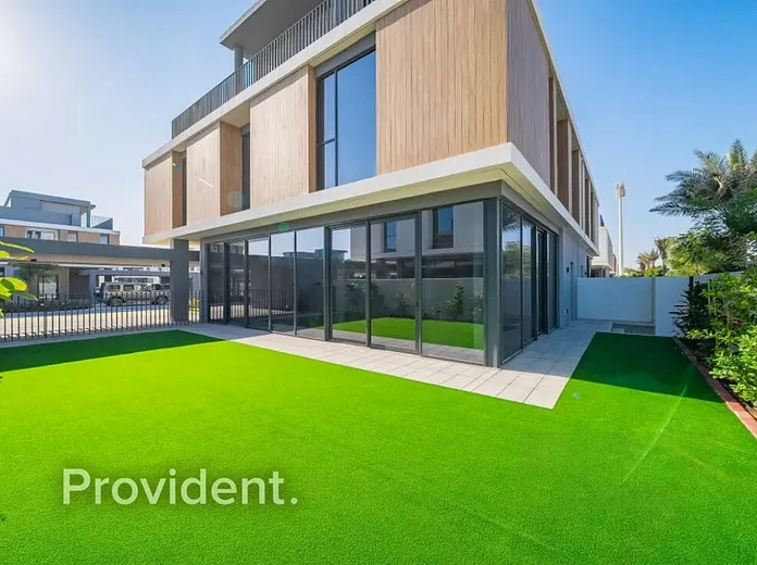 Villa - Provident Estate