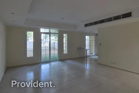 Villa - Provident Estate