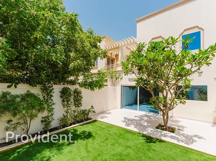 Villa - Provident Estate