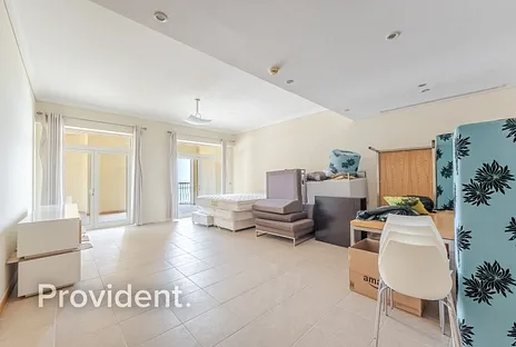 Apartment - Provident Estate