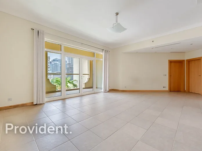 Apartment - Provident Estate