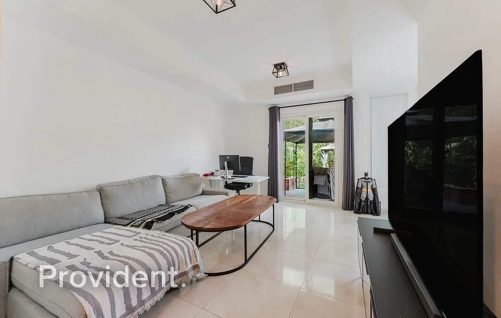 Villa - Provident Estate
