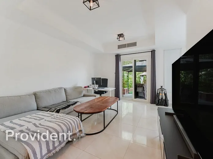 Villa - Provident Estate