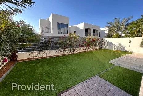 Villa - Provident Estate