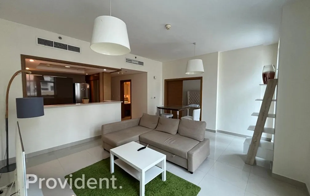 Apartment - Provident Estate