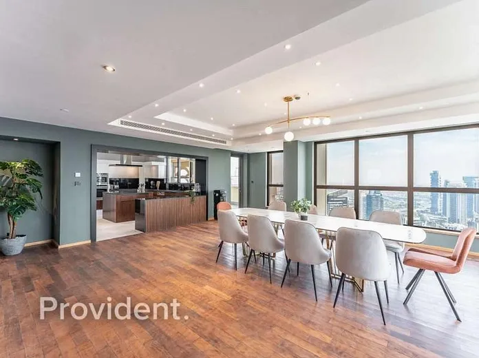 Penthouse - Provident Estate