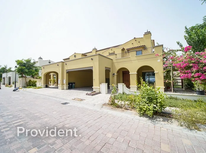 Villa - Provident Estate