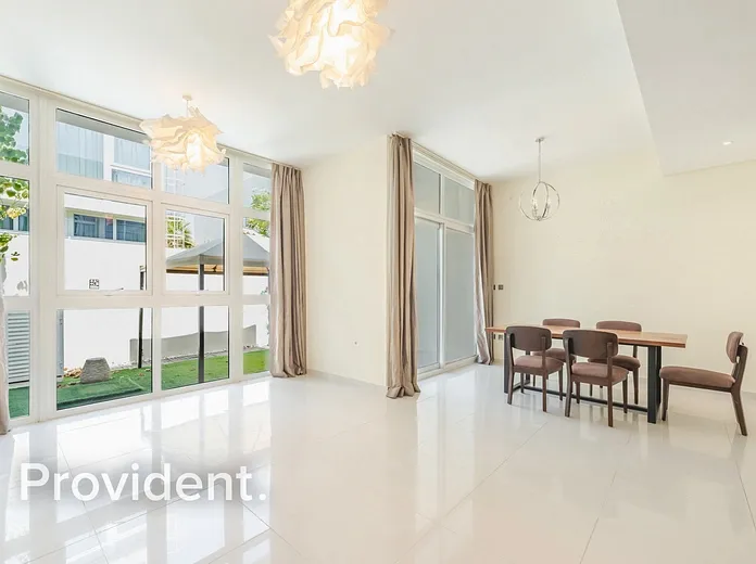 Villa - Provident Estate
