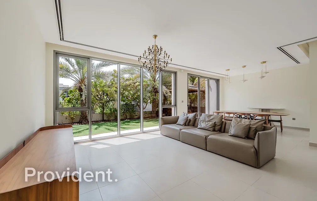 Villa - Provident Estate