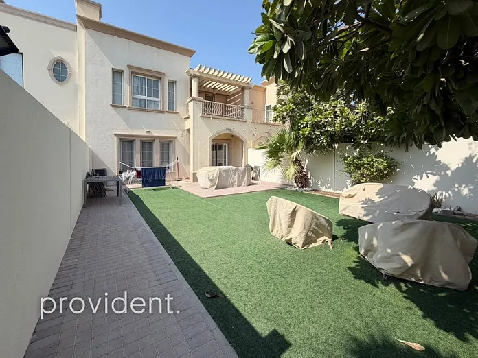 Villa - Provident Estate