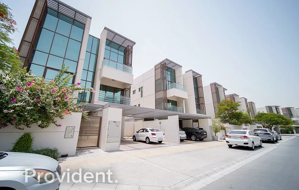 Villa - Provident Estate