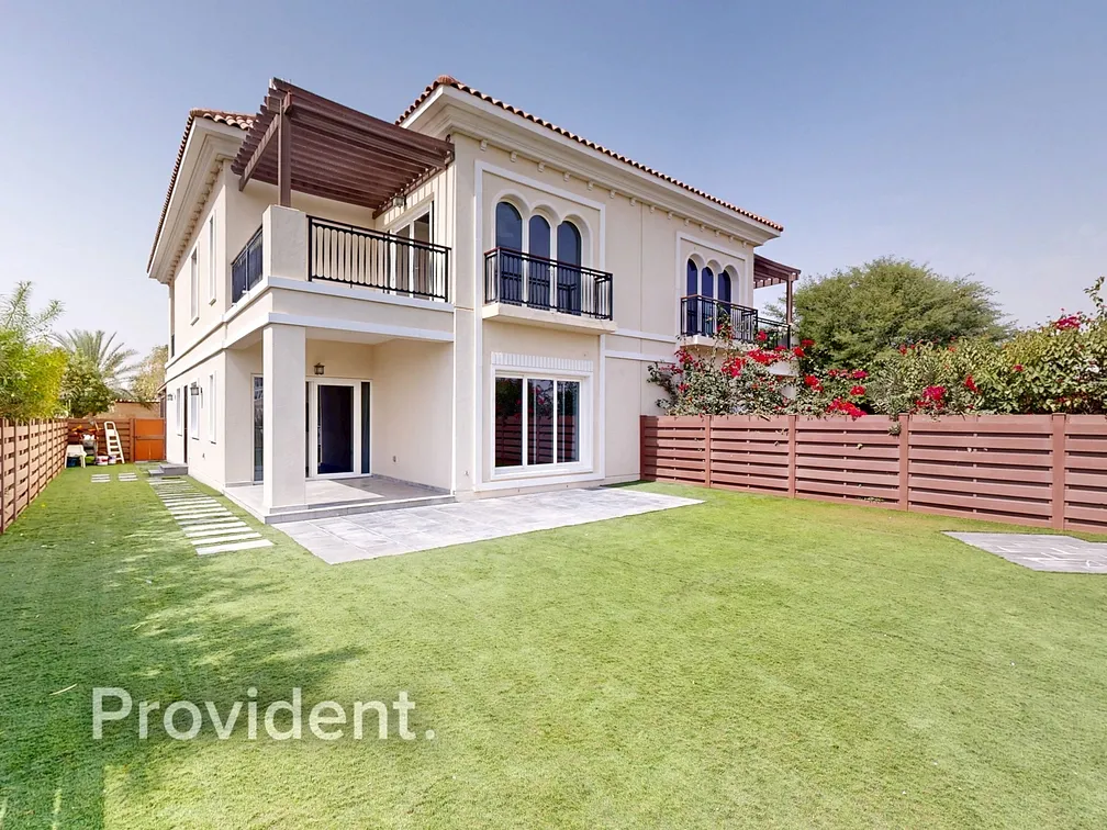 Villa - Provident Estate