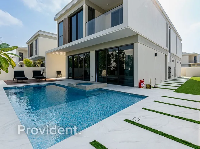 Villa - Provident Estate