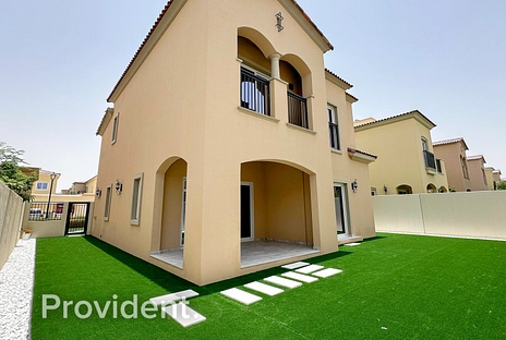 Villa - Provident Estate