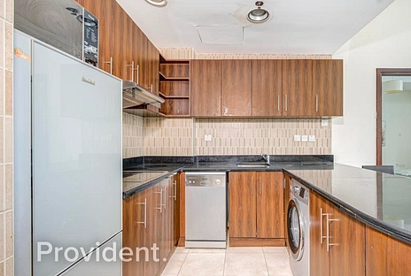 Apartment - Provident Estate