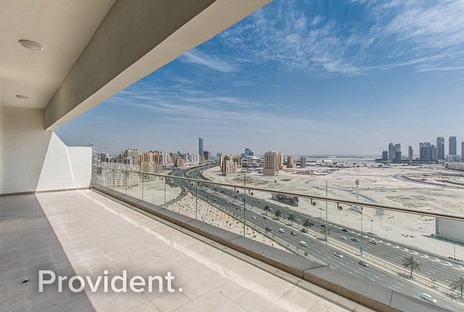 Apartment - Provident Estate