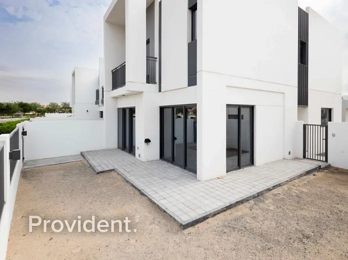 Villa - Provident Estate