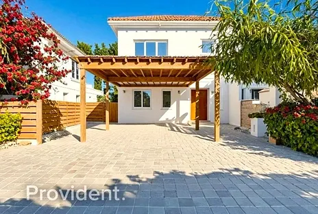 Villa - Provident Estate