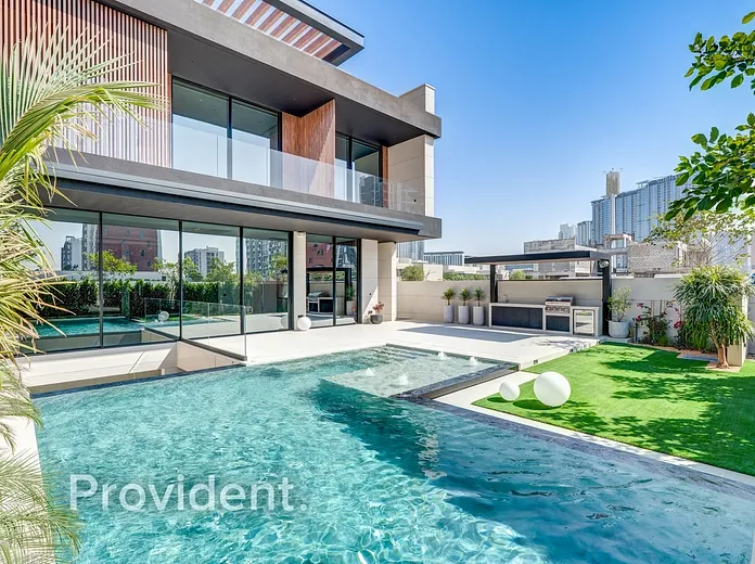 Villa - Provident Estate