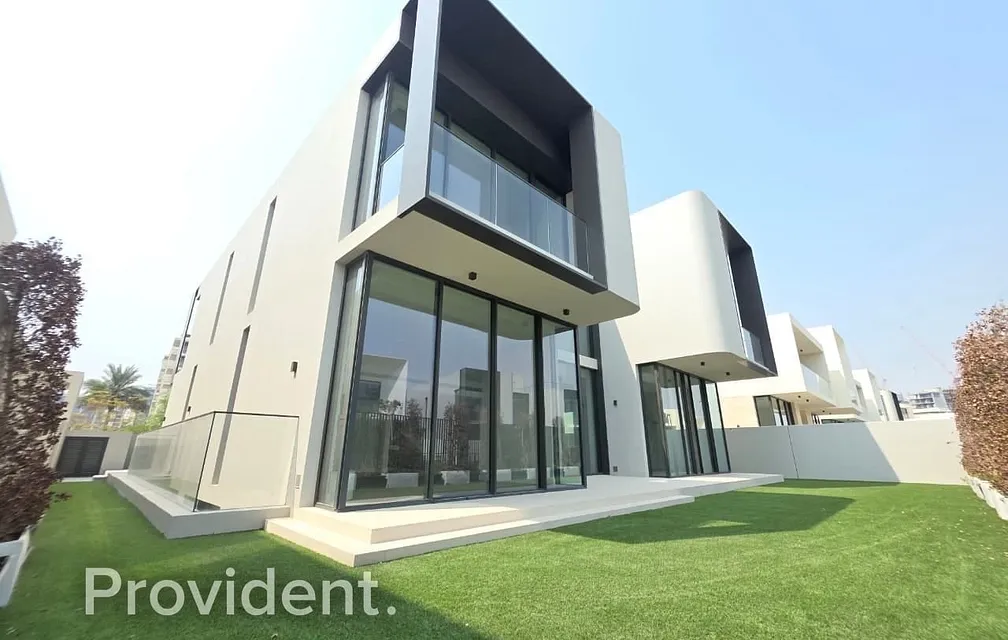 Villa - Provident Estate