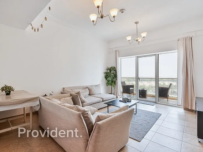 Apartment - Provident Estate