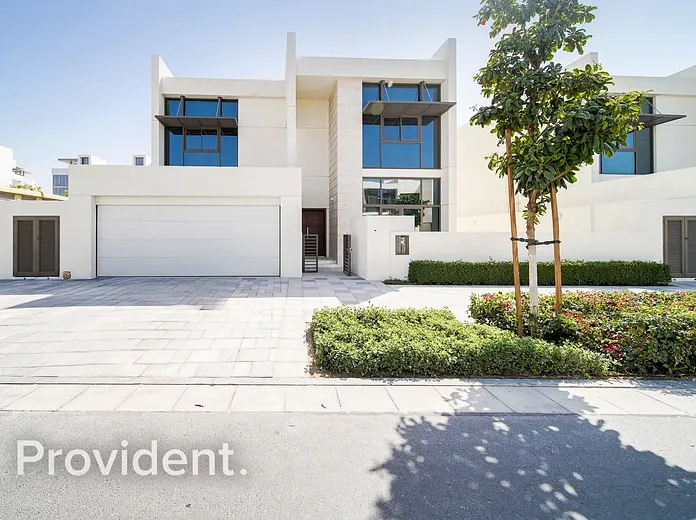Villa - Provident Estate