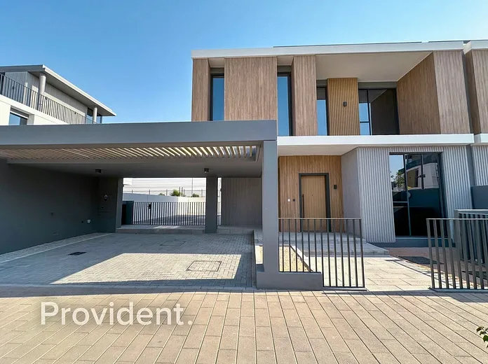 Villa - Provident Estate