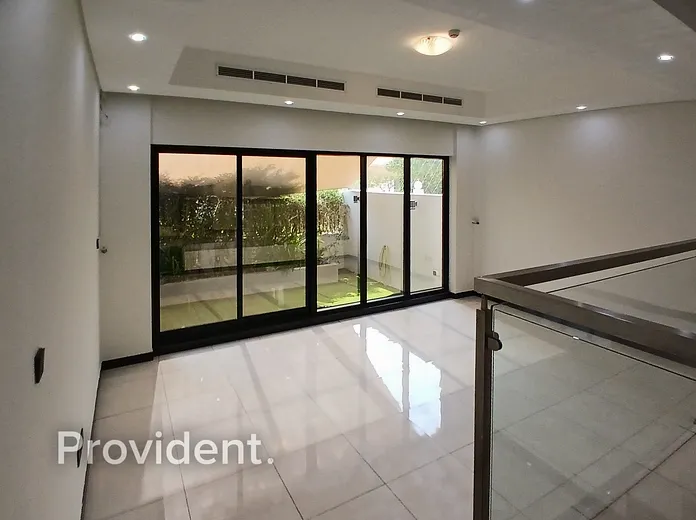 Villa - Provident Estate