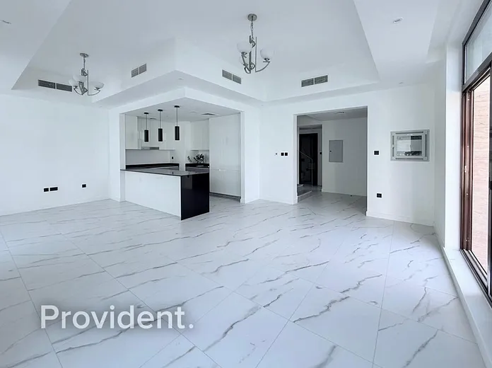 Villa - Provident Estate