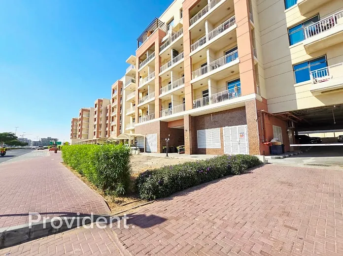 Apartment - Provident Estate