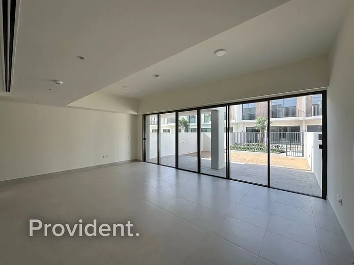 Villa - Provident Estate