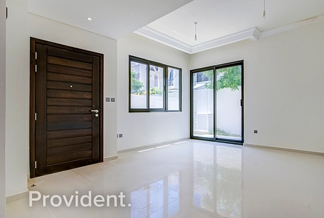 Villa - Provident Estate