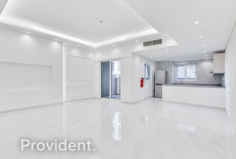 Apartment - Provident Estate