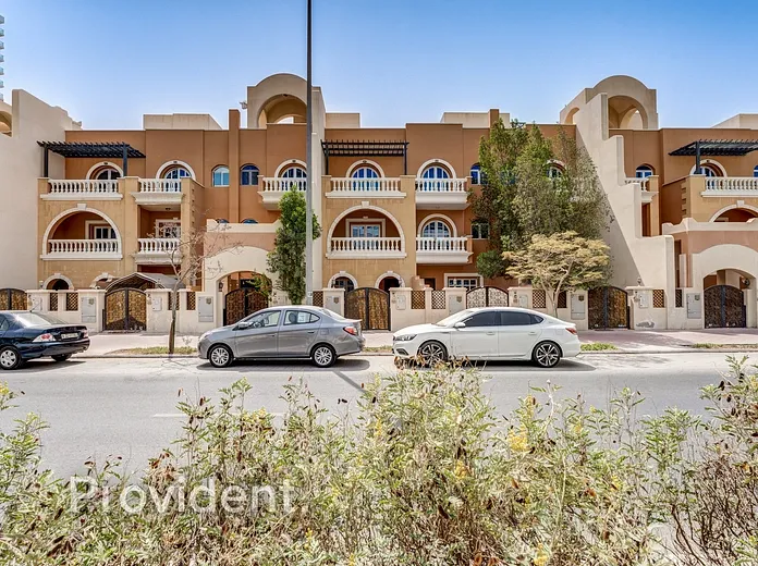 Villa - Provident Estate