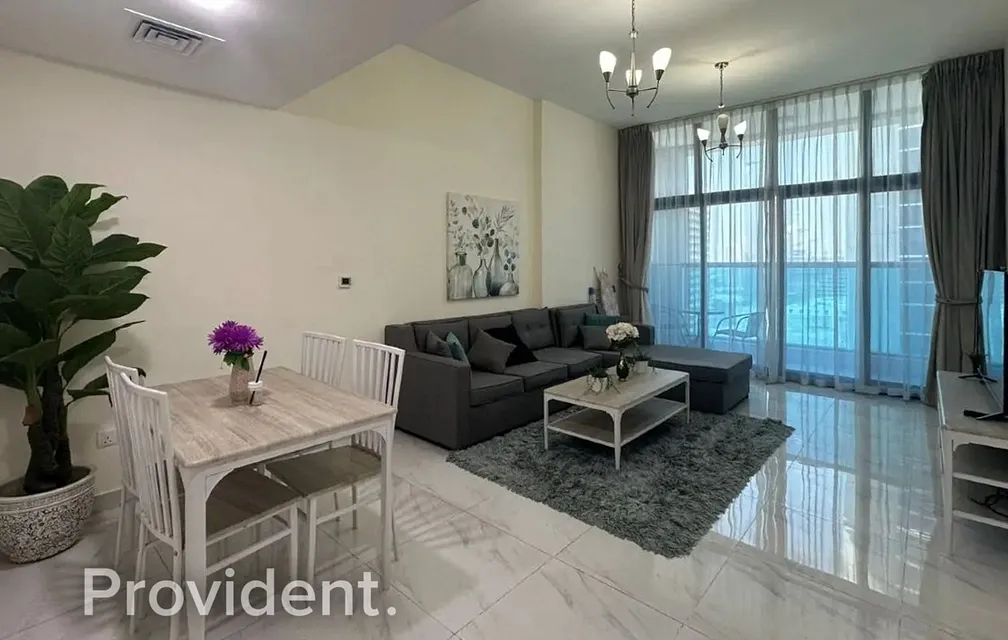 Apartment - Provident Estate