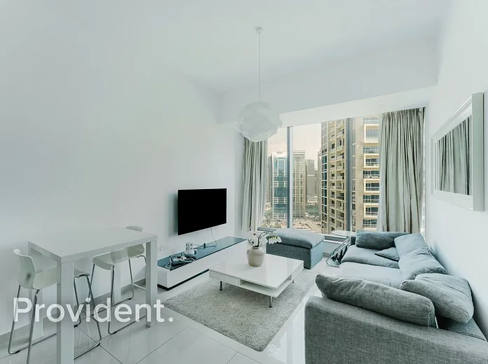 Apartment - Provident Estate