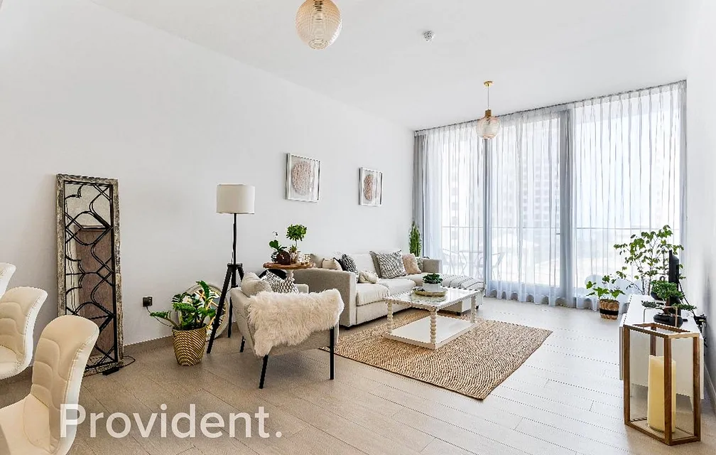 Apartment - Provident Estate