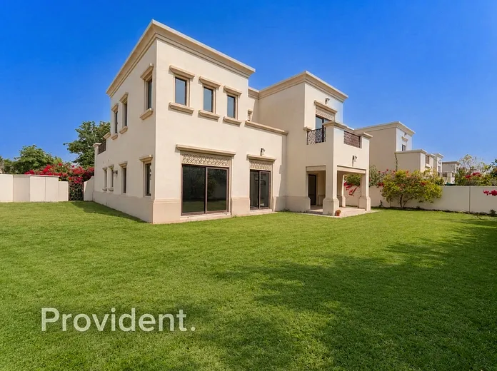 Villa - Provident Estate